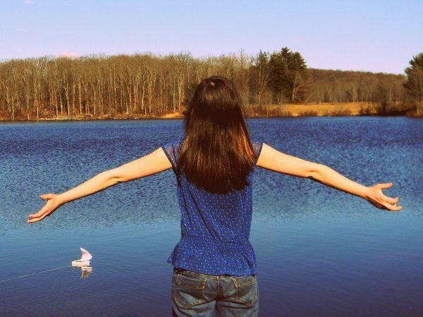 The Single Life Has Its Perks: Some Singles Just As Happy Alone As They Are In