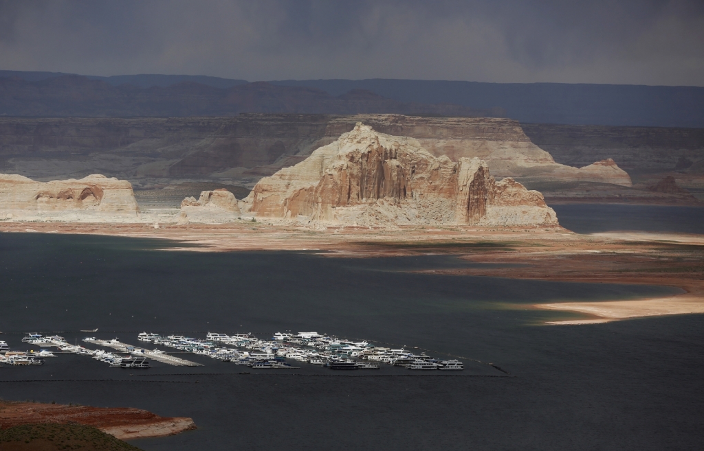 Sludge from Colorado mine spill heads down river to NM