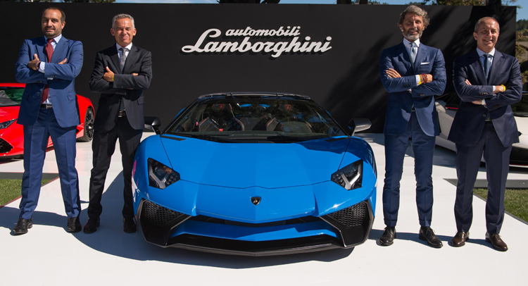 Lamborghini Aventador SV Roadster revealed