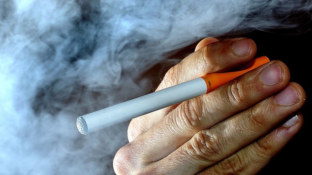 There has been a rise in the number of 11 to 18-year-olds who claim to have tried e-cigarettes