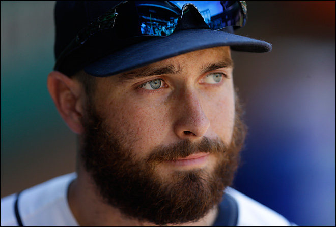 Mariners trade Ackley to Yankees in 3-player trade