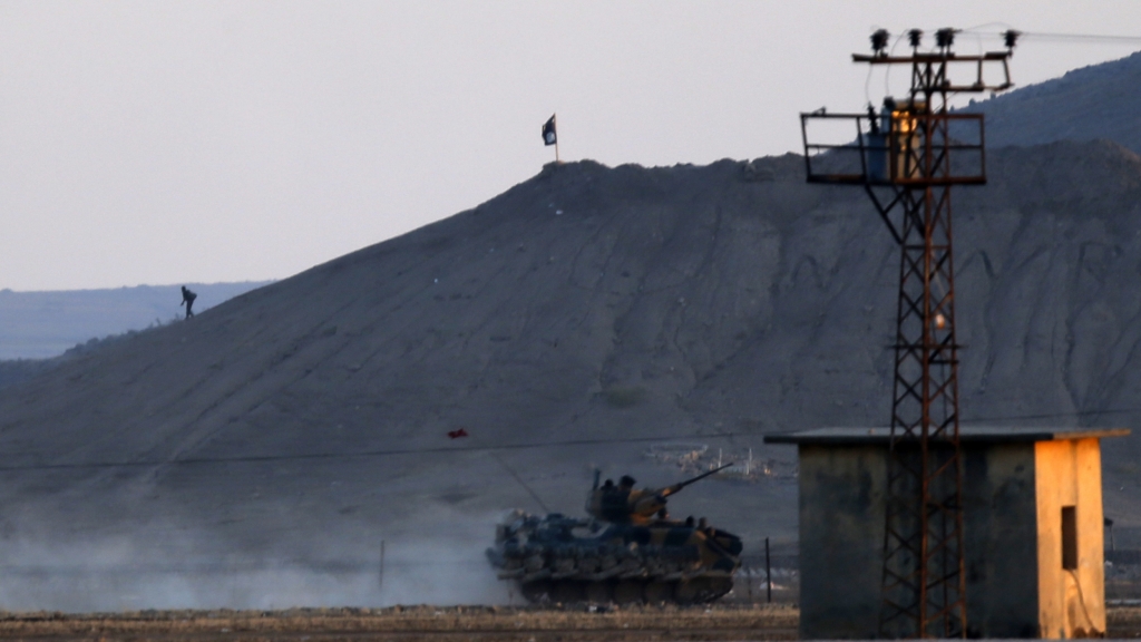 Turks are shelling us - not Isil, claim Kurdish fighters