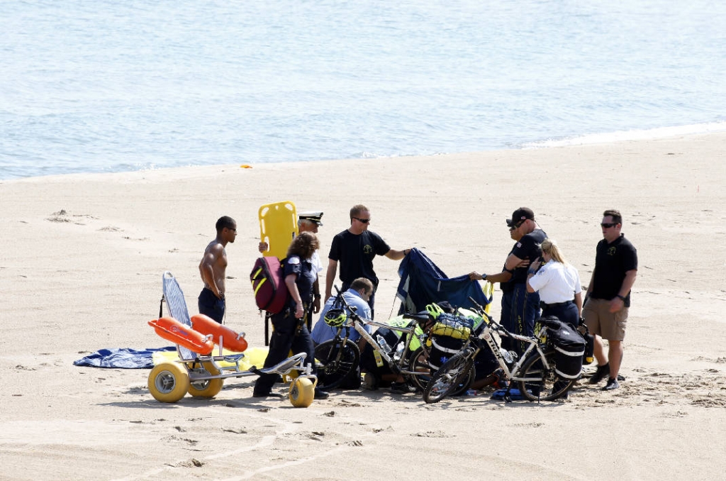 U.S. Army Golden Knight Injured in Chicago Air Show Accident Has Died