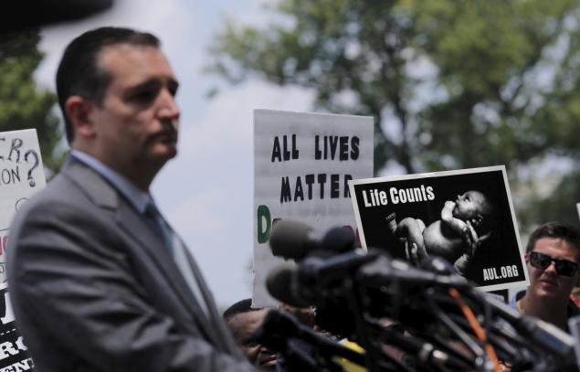 Republican presidential candidate Senator Ted Cruz speaks at anti-abortion rally in Washington D.C. Secret videos released by anti-abortion activists prompted demonstrations against Planned Parenthood around the country. Indiana officials clea