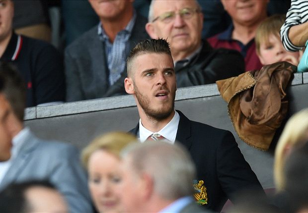 Van Gaal rules out De Gea sale