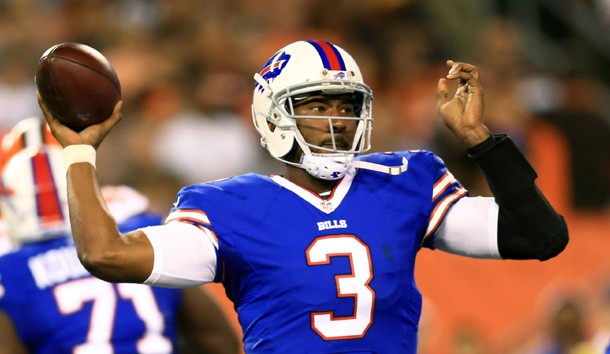 Aug 20 2015 Cleveland OH USA Buffalo Bills quarterback EJ Manuel throws a pass during the third quarter of a preseason game against the Cleveland Browns at First Energy Stadium. Mandatory Credit Andrew Weber-USA TODAY Sports