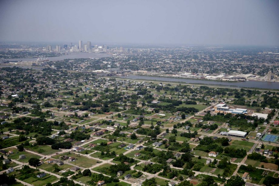 Wal-Mart makes $25M commitment as Katrina anniversary nears