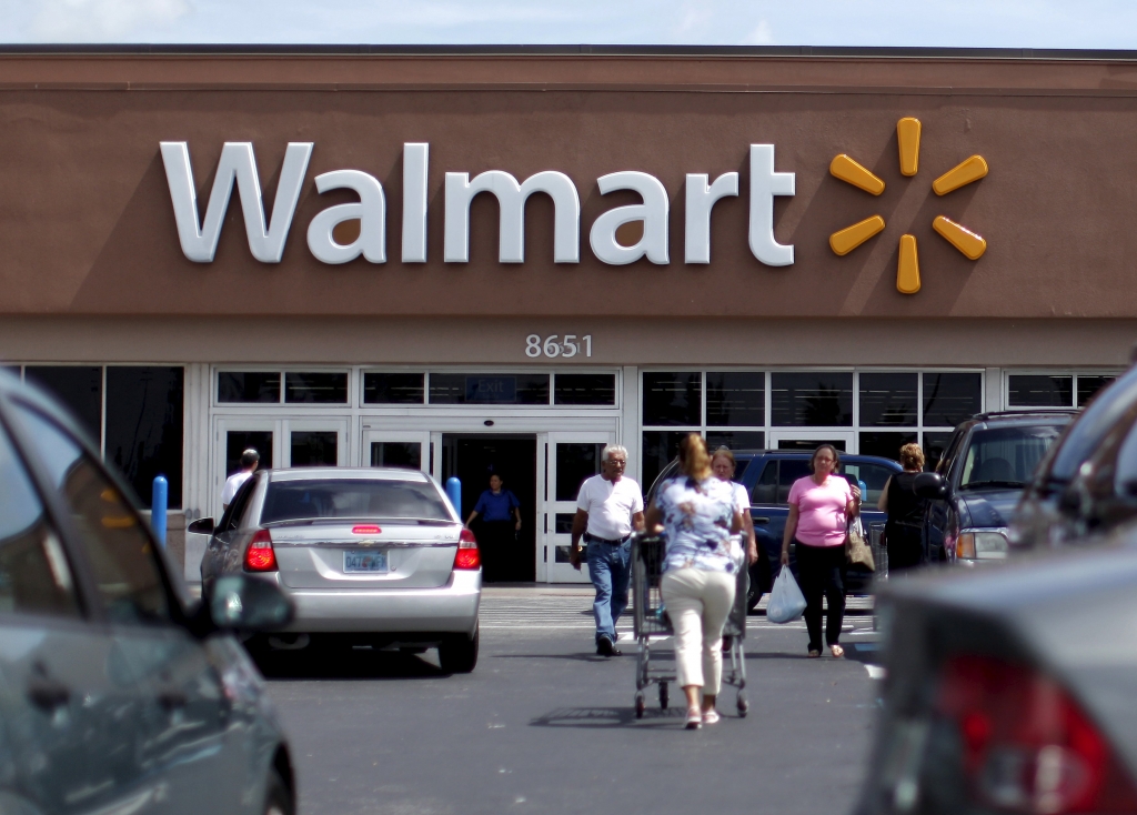 Wal-Mart says it will focus instead on hunting and sportsman firearms