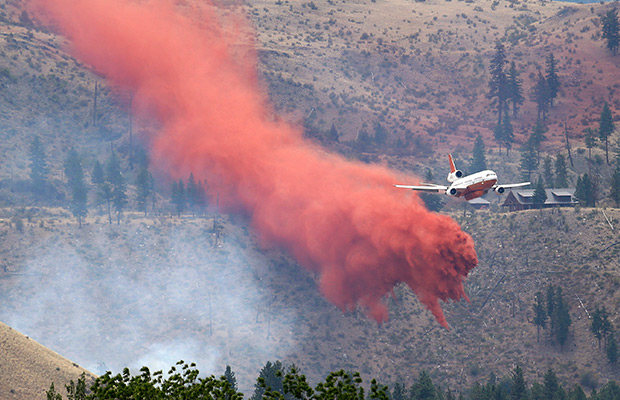 Wildfires force new evacuation orders in Washington State