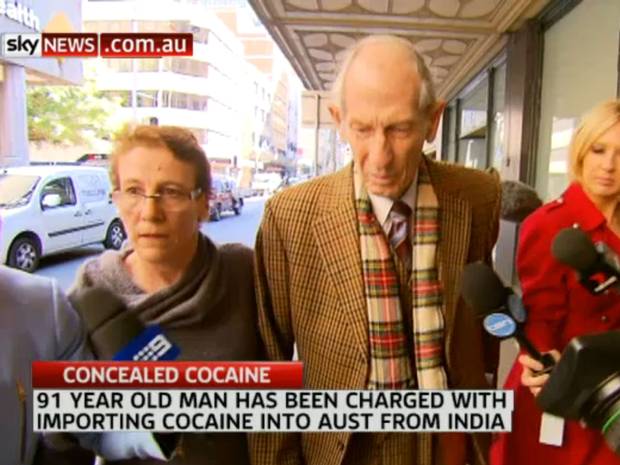 91yo former oral surgeon caught at Sydney airport carrying 4.5kg of cocaine in