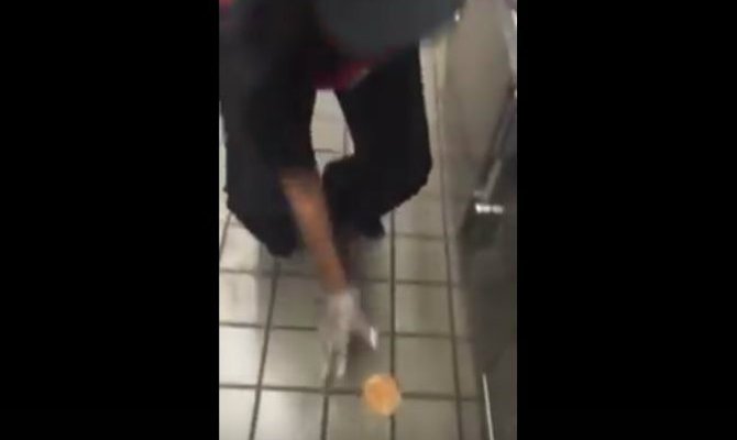 Checkers Employee Drops Bun