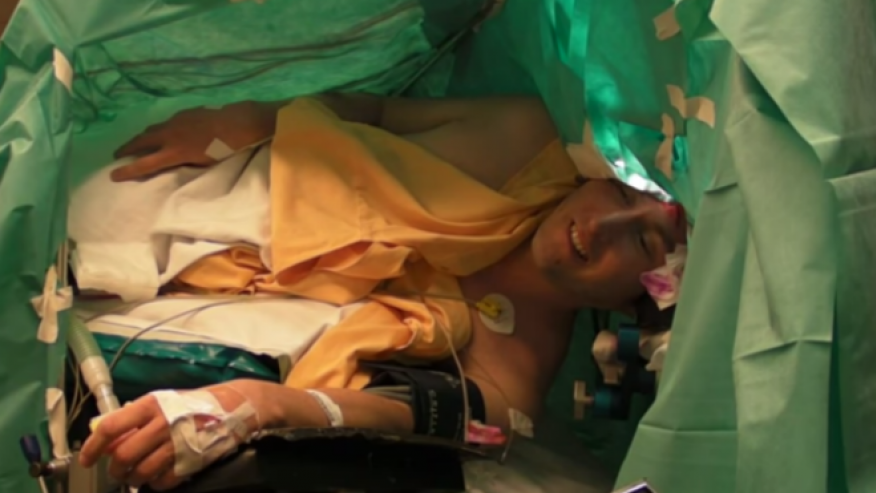 Video of man singing opera while undergoing brain surgery