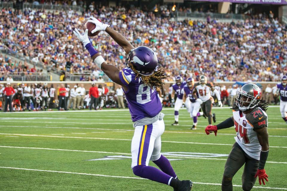 Vikings Ready to Host the Buccaneers