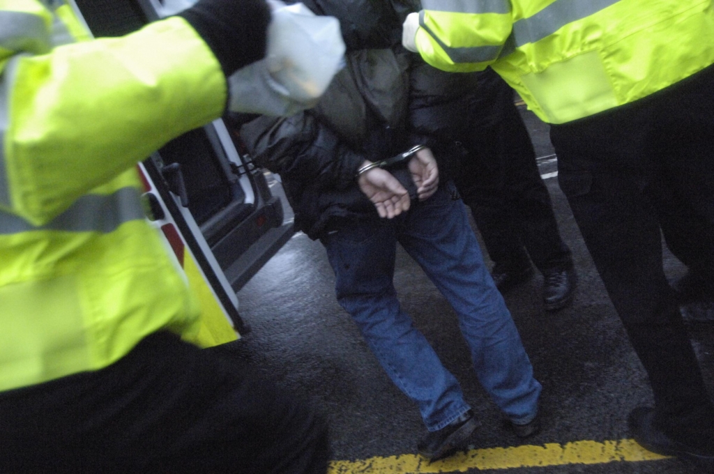 18 year-old arrested on suspicion of drug dealing at Chingford address