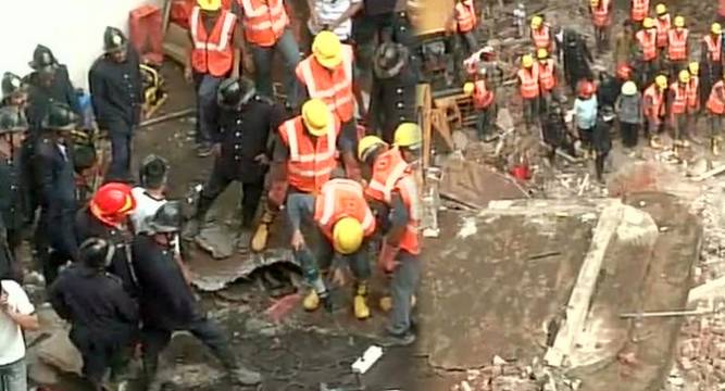 Building collapses in Thane 11 killed many trapped rescue ops