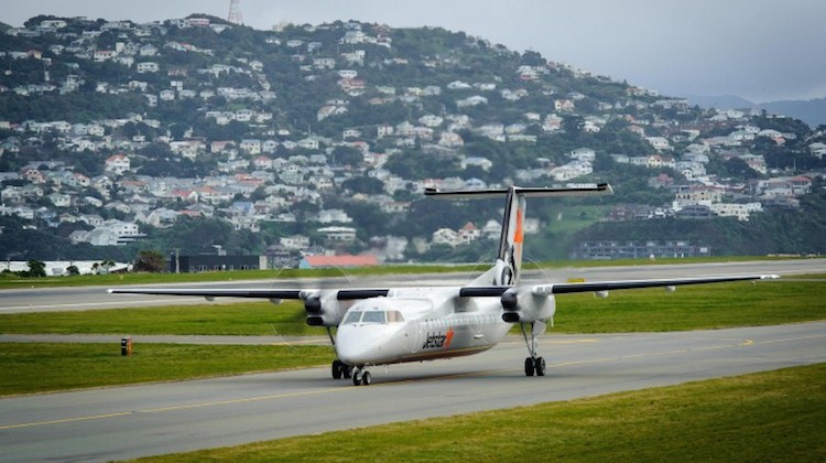 A Jetstar Q300 turboprop at Wellington Airport