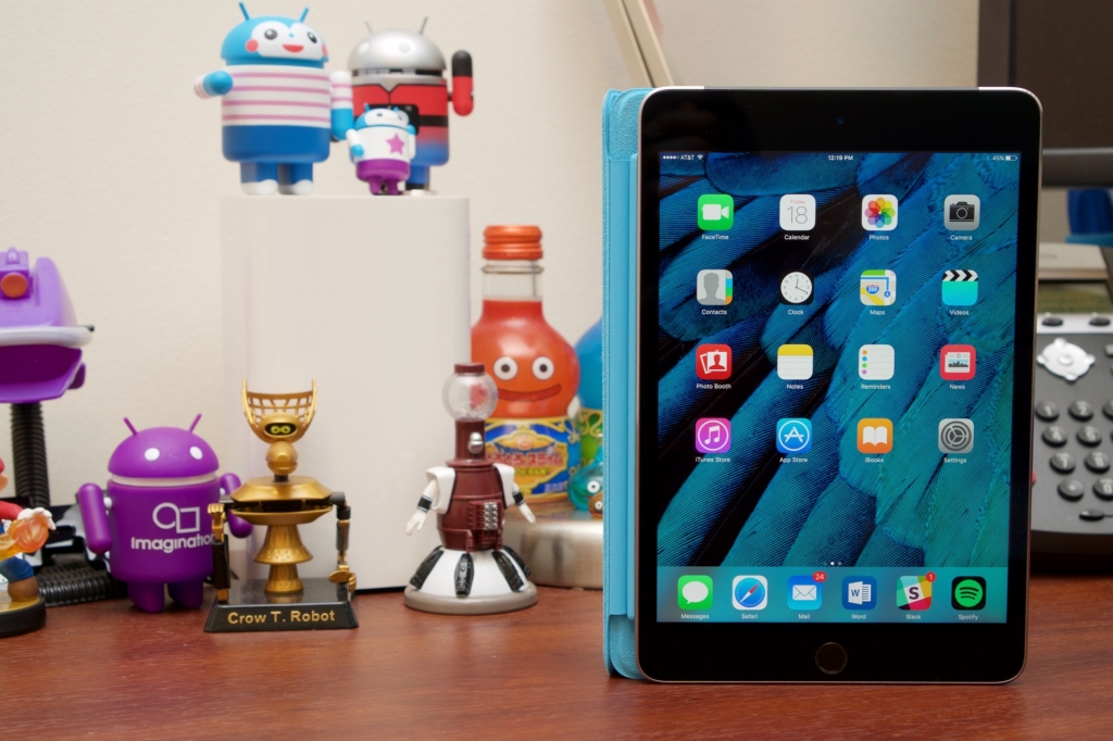 Andrew Cunningham          The iPad Mini 4