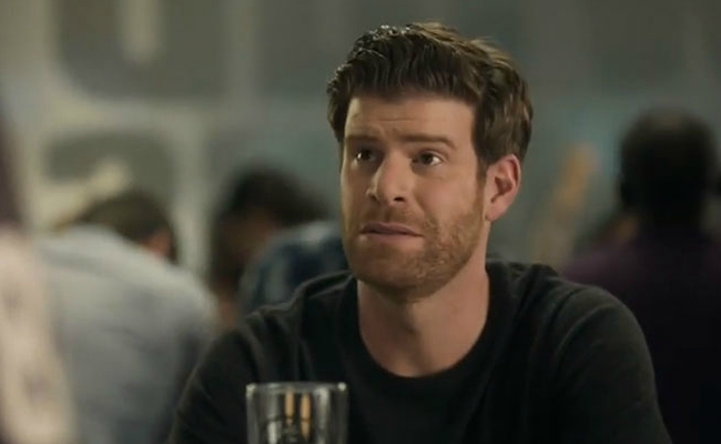 Buffalo Wild Wings Pulls Ads With 'League' Star Rannazzisi After 9/11 Lie