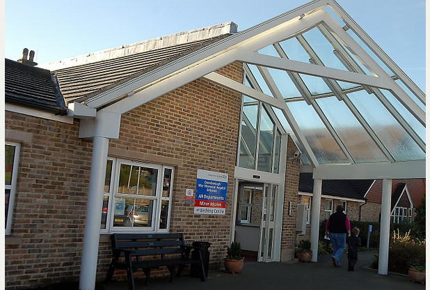 CrowboroughHospital