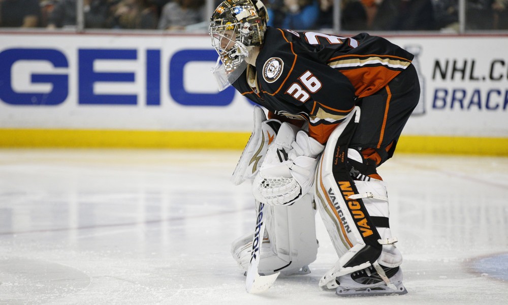 Ducks sign Gibson to 3-year extension