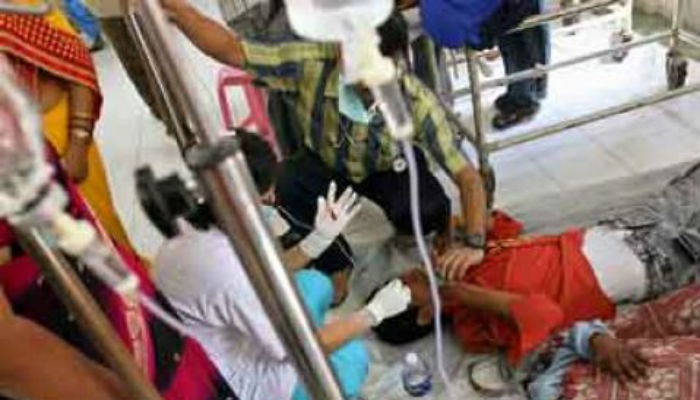 Delhi Govt show-causes 5 hospitals for refusing dengue patient