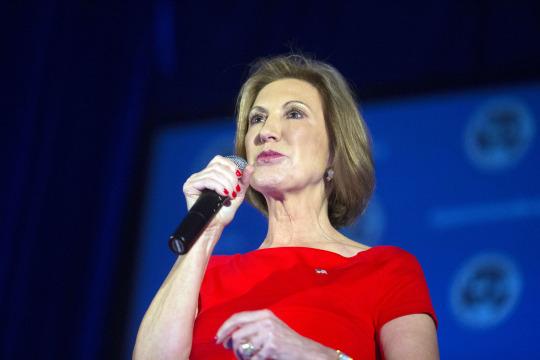 Carly Fiorina fires back at Donald Trump as feud heats up before GOP debate 'Ladies look at this face&apos