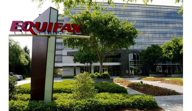 Equifax lobs informal bid for Veda Group, valuing it at more than $2.2 billion