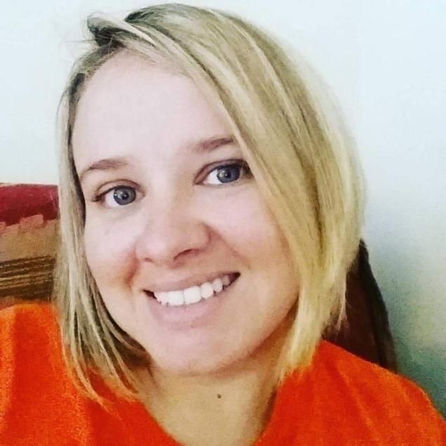 Jessica Nicole Smith died Saturday after she fell from a South Carolina bridge while trying to help a car crash victim