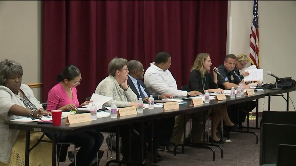 Fire and Police Commission hears public testimony on body cameras for MPD