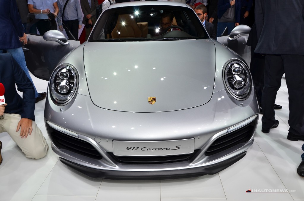 2015 Frankfurt Motor Show LIVE 2016 Porsche 911 Carrera S image