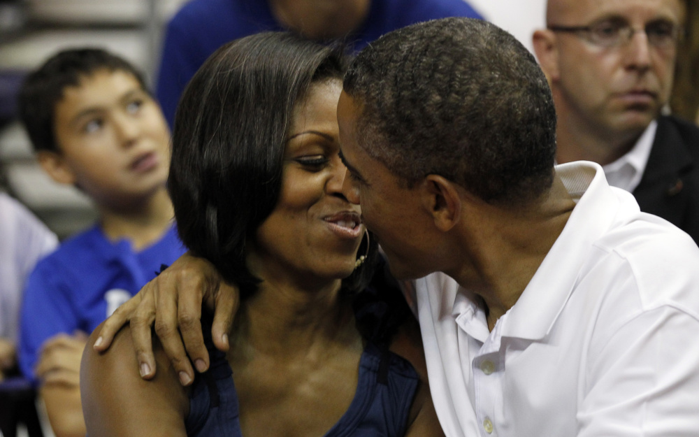 Football team squashes 'Kiss Cam'