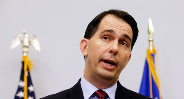 'He's effectively done': Scott Walker 2016 presidential campaign in crisis