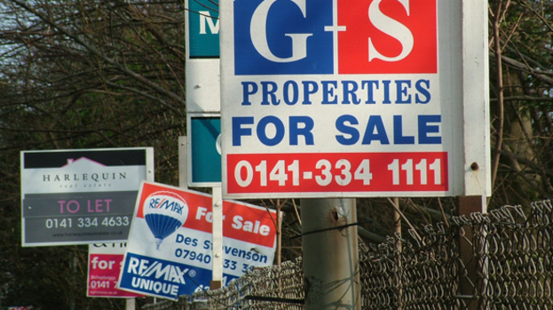 Slight rise in house prices