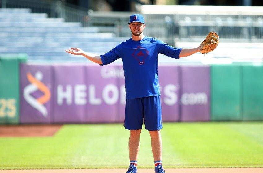 Kris Bryant becomes a Lyft driver in Chicago and no one notices