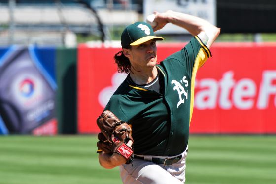 A's call up Barry Zito from minors