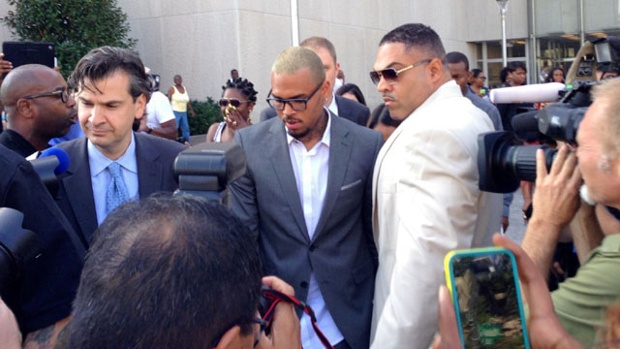 Chris Brown leaves court