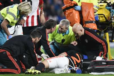 Pochettino 'sick' at Luke Shaw injury