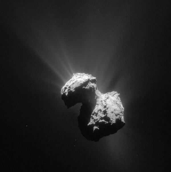 Image via ESA  Rosetta  NAVCAM – CC BY-SA IGO 3.0