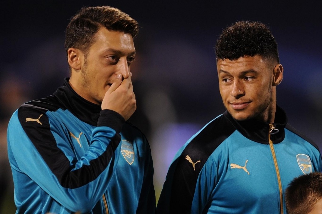 Mesut Ozil and Alex Oxlade-Chamberlain