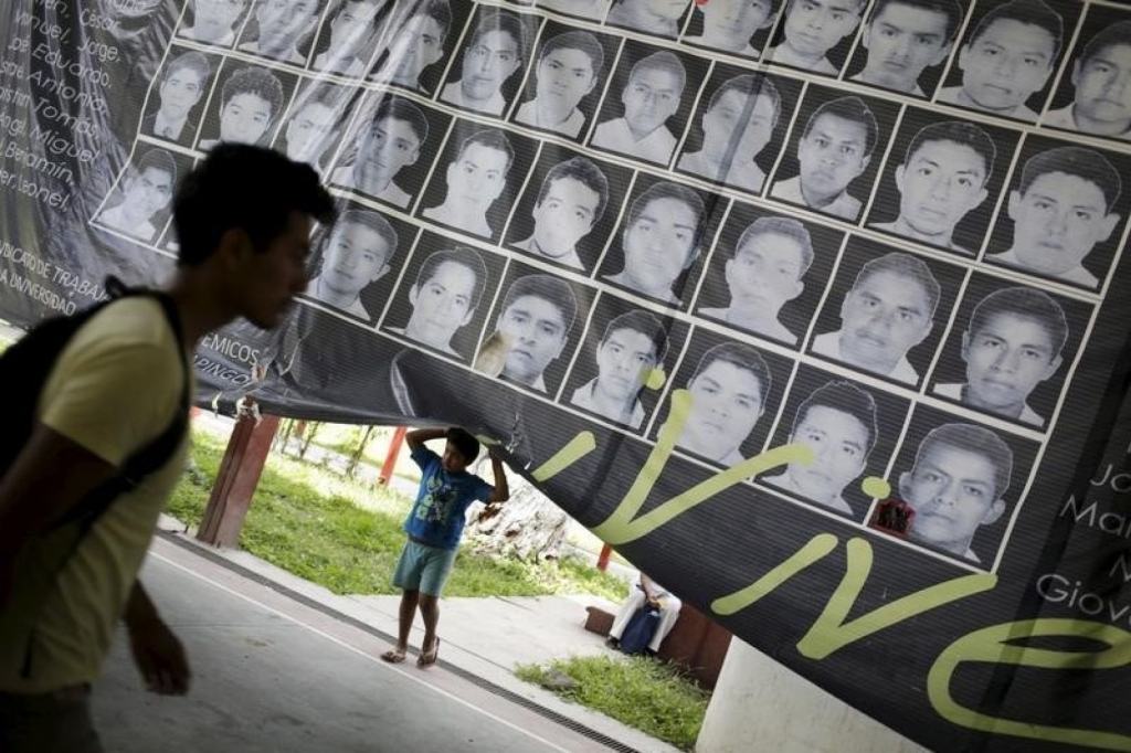 Mexico parents of 43 missing students reject President's response to demands