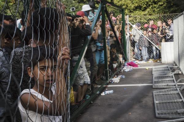 Migrant crisis: Central Europe influx continues apace