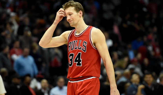 Mike Dunleavy is out for a couple of months