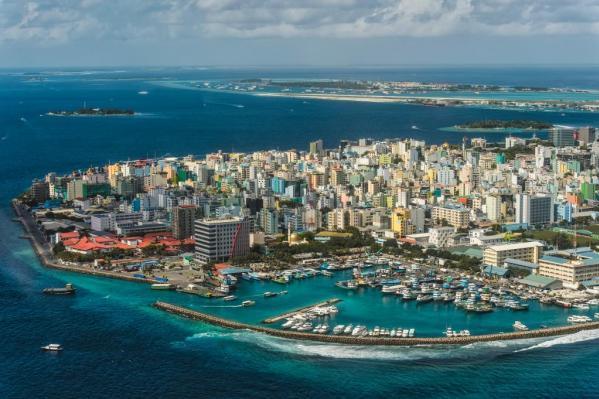 Maldives President Escapes Unhurt From Speedboat Blast