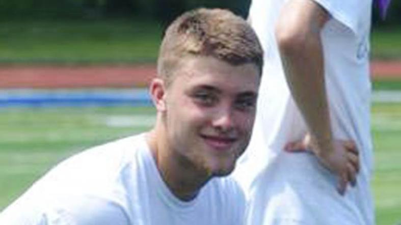 Evan Murray dies after on-field injury in New Jersey high school game