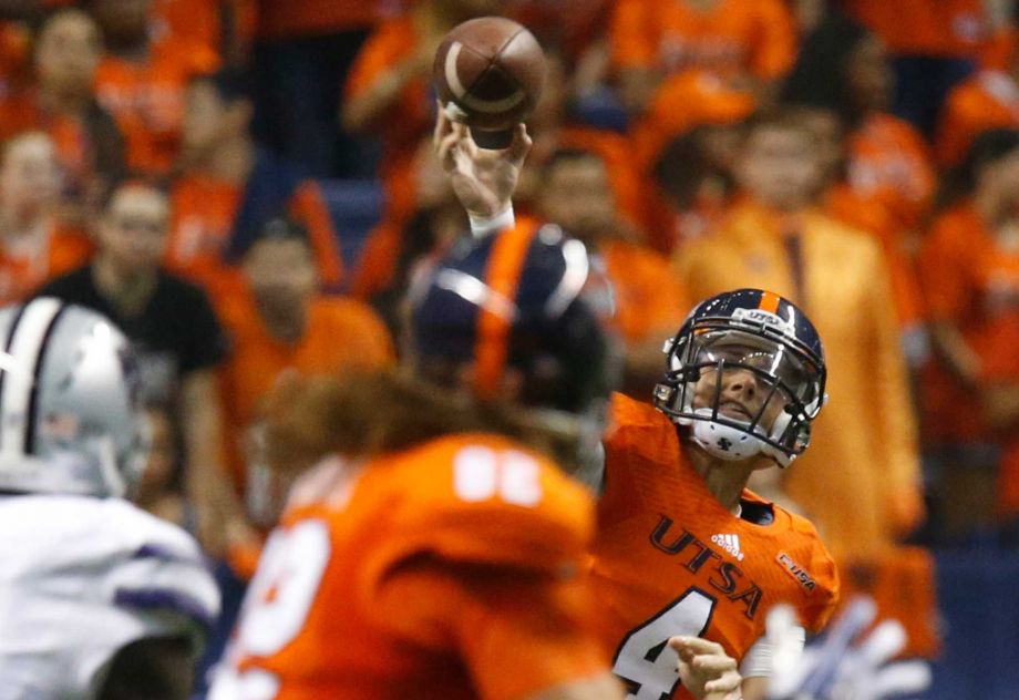 UTSA’s Blake Bogenschutz attempts a pass against Kansas State in the first half at the Alamodome on Sept. 12 2015