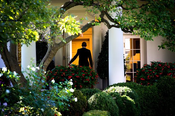 President Obama returned to the White House on Wednesday after visiting wounded troops at Walter Reed Army Medical Center