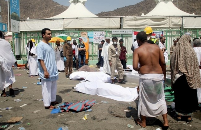 Second tragedy strikes Haj, 453 people killed, 719 injured in stampede outside 