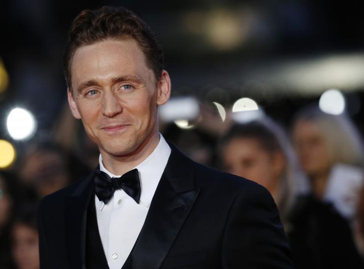 039;Crimson Peak&#039 Trailer New Film Will Star Tom Hiddleston Mia Wasikowska Charlie Hunnam