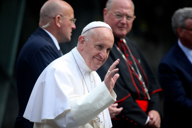 Pope Francis arrives at the 9/11 Memorial and Museum to meet with survivors and victims&#x27 family members