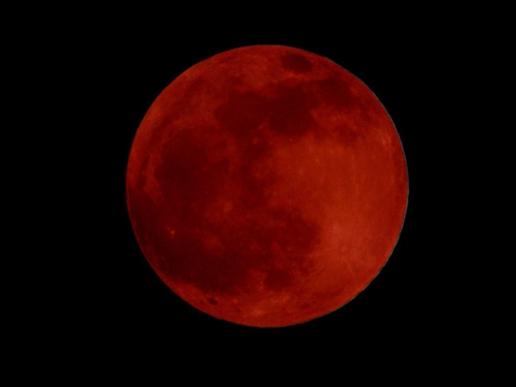 A rare'blood moon will be visible in the sky in the early hours of Monday 28th September